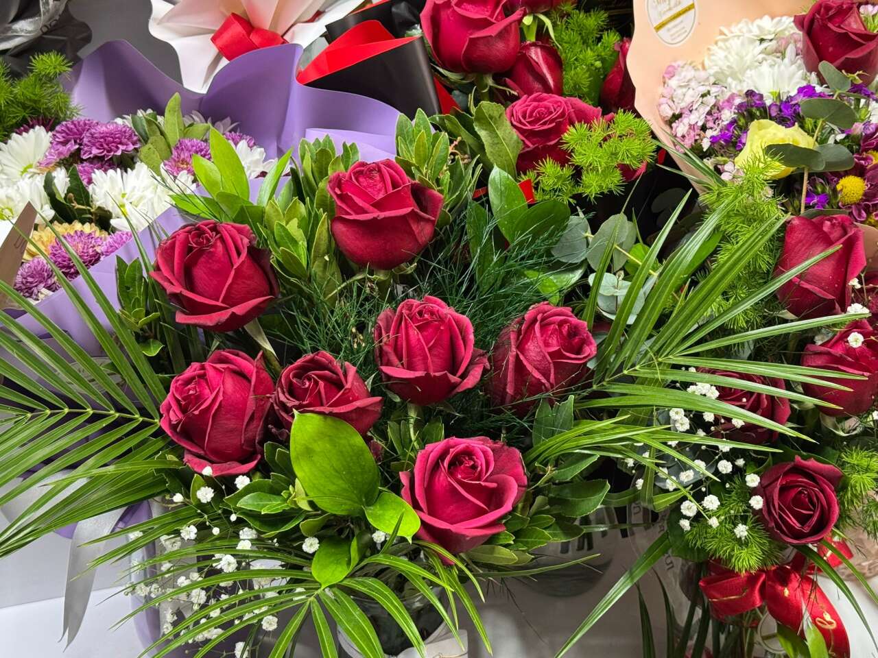 14 Şubat Yoğunluğu Başladı: Menteşe’de Çiçekçilerde Son Durum 10